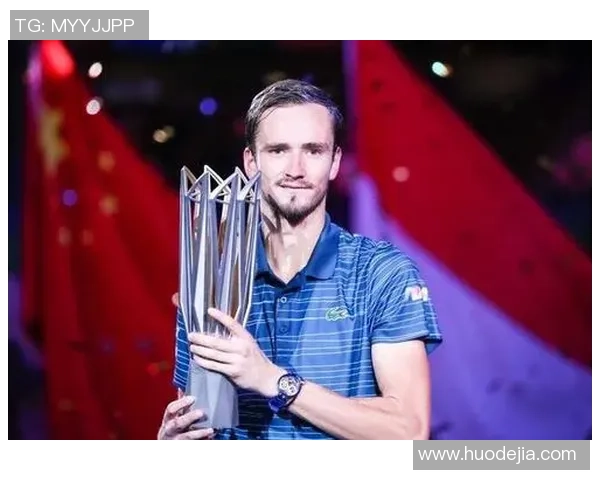 重庆网球队在大师赛中的技术表现分析与点评 重庆网球队在大师赛中的技术表现分析与点评